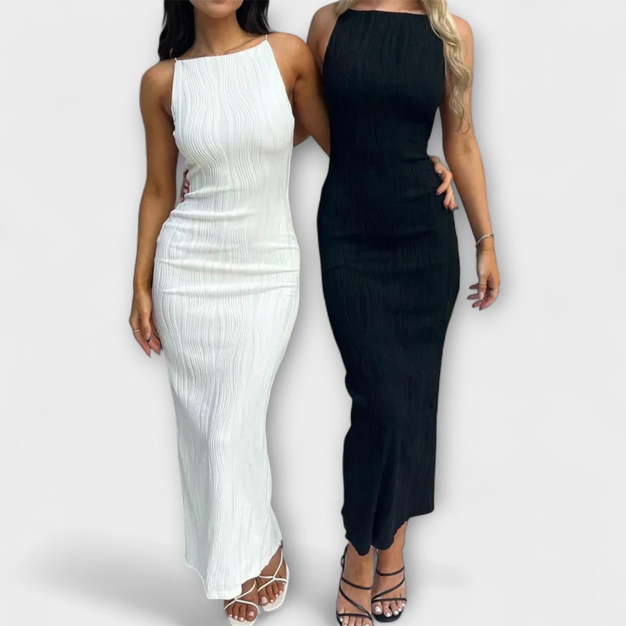 Chic sleeveless, gathered maxi dress