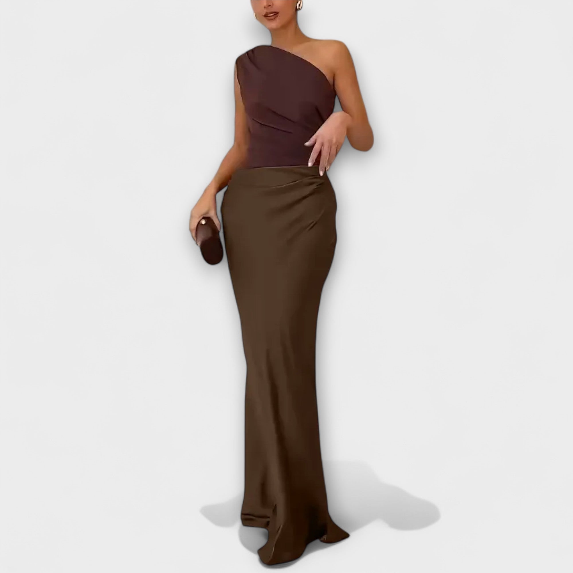 Elegant Maxi Dress with One Shoulder Strap and Pleats