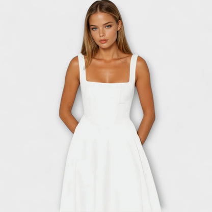 Scarlett - Elegant Evening Dress